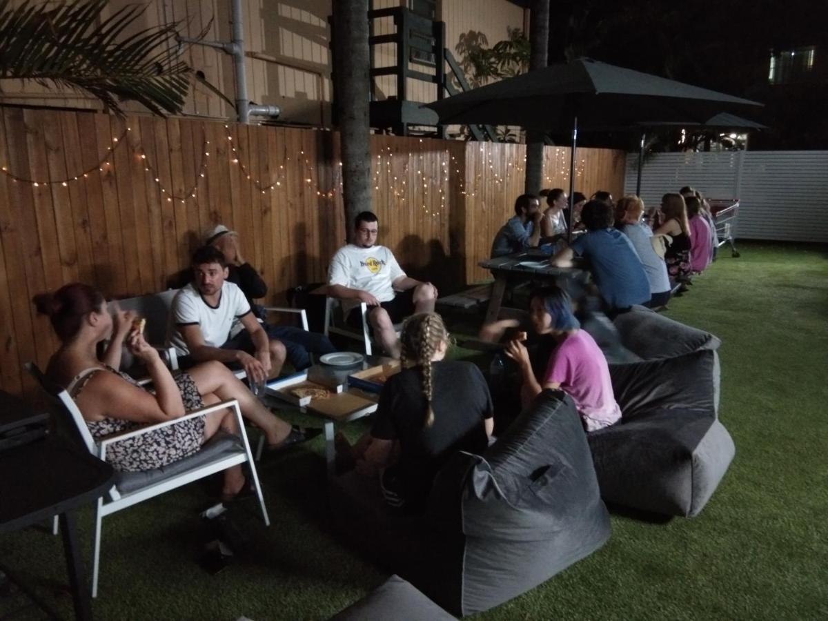 Mumma'S Hostel Surfers Paradise Gold Coast Ngoại thất bức ảnh