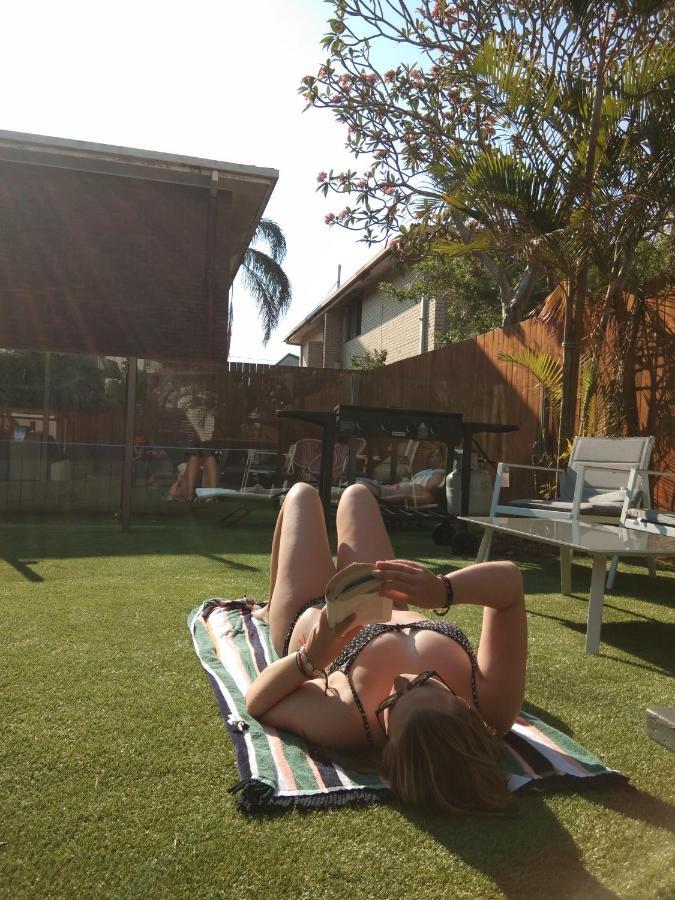 Mumma'S Hostel Surfers Paradise Gold Coast Ngoại thất bức ảnh