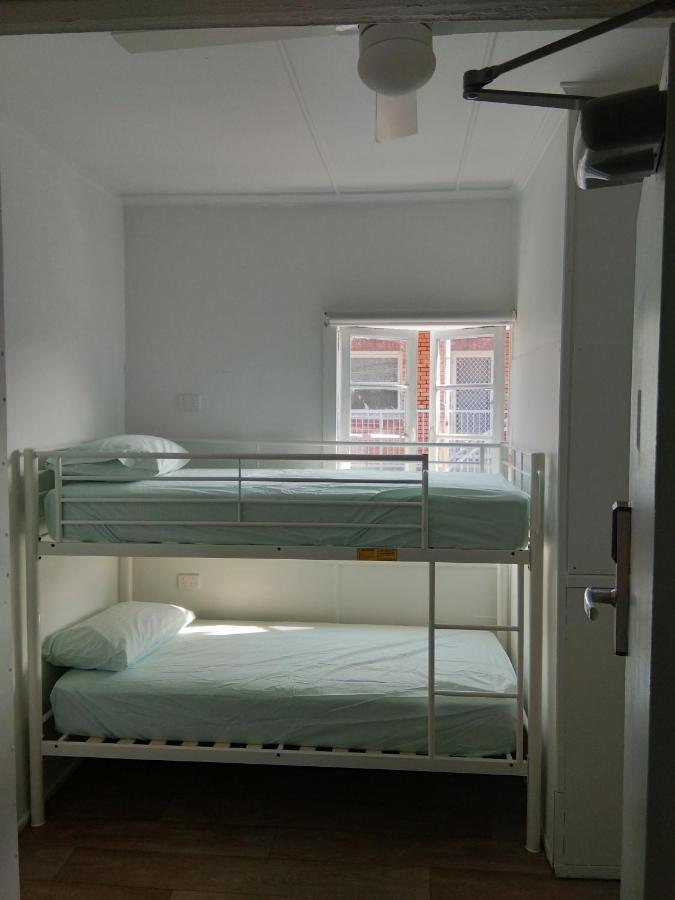 Mumma'S Hostel Surfers Paradise Gold Coast Ngoại thất bức ảnh
