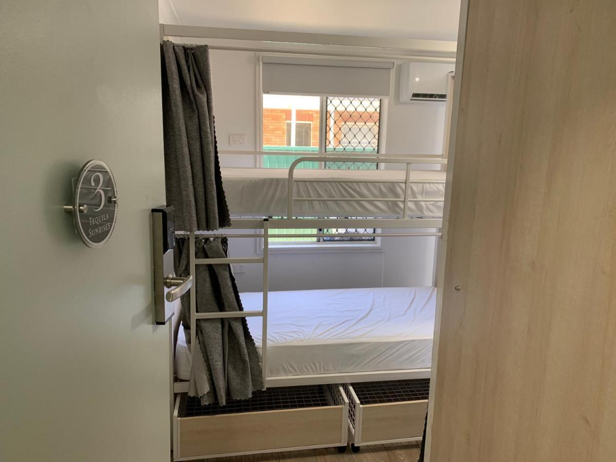Mumma'S Hostel Surfers Paradise Gold Coast Ngoại thất bức ảnh